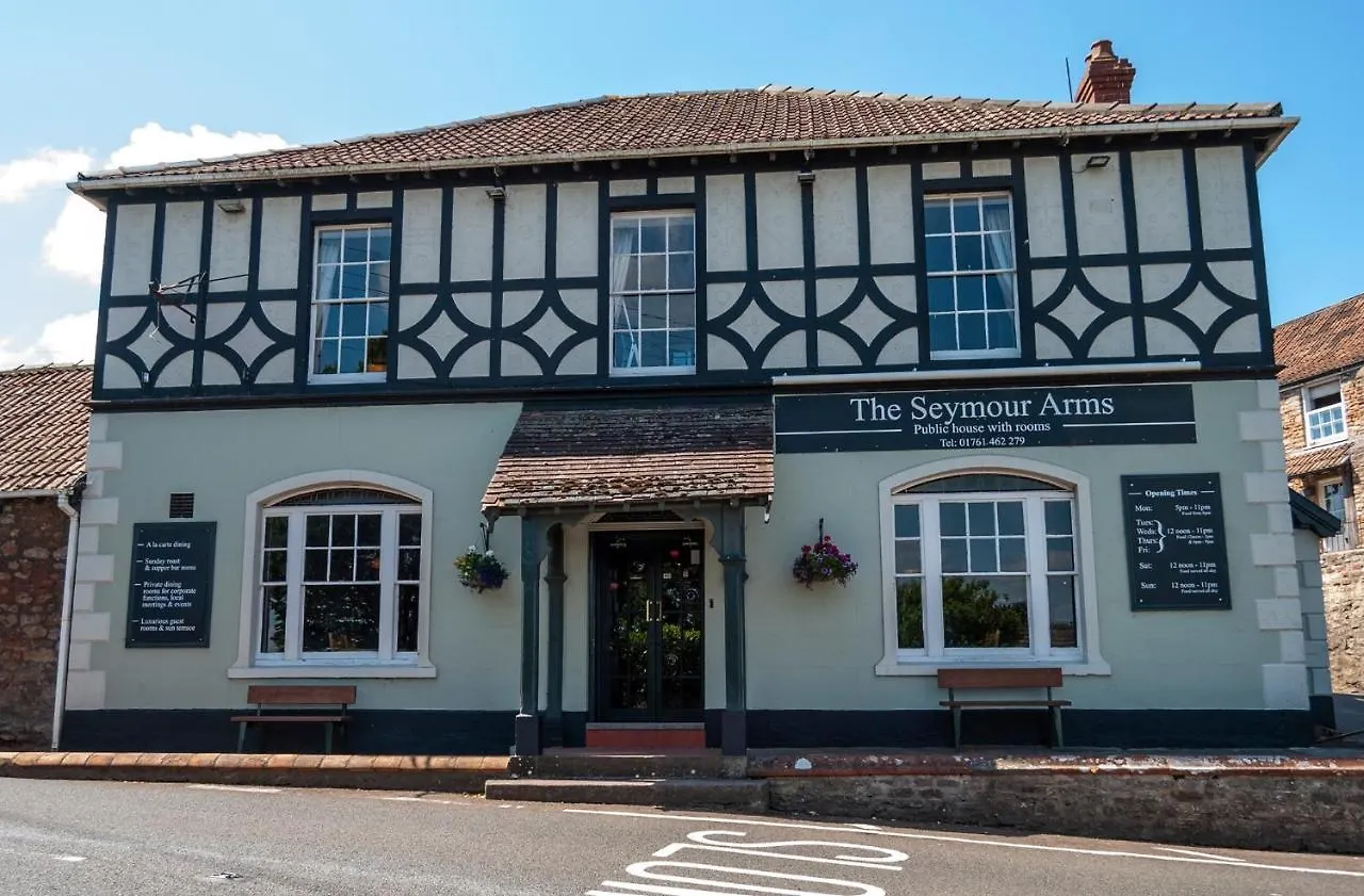 Inn The Seymour Arms Hotel Blagdon