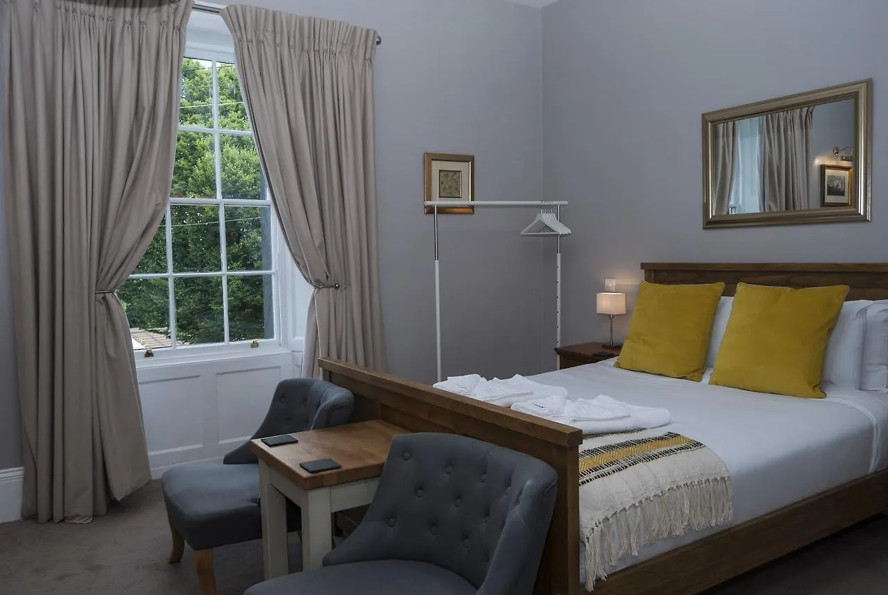 The Seymour Arms Hotel Blagdon Inn